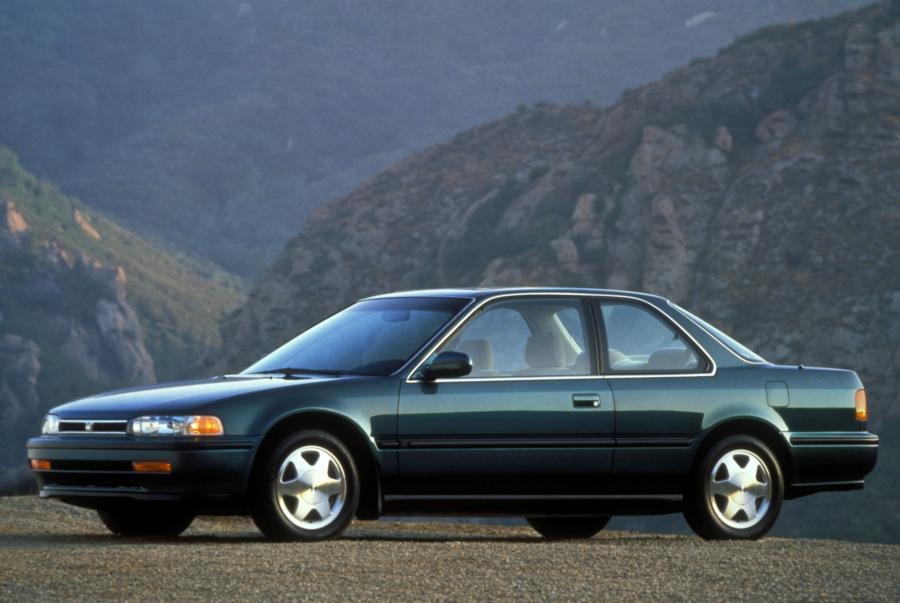  Honda Accord 1990 года  (фото 11 из 29)